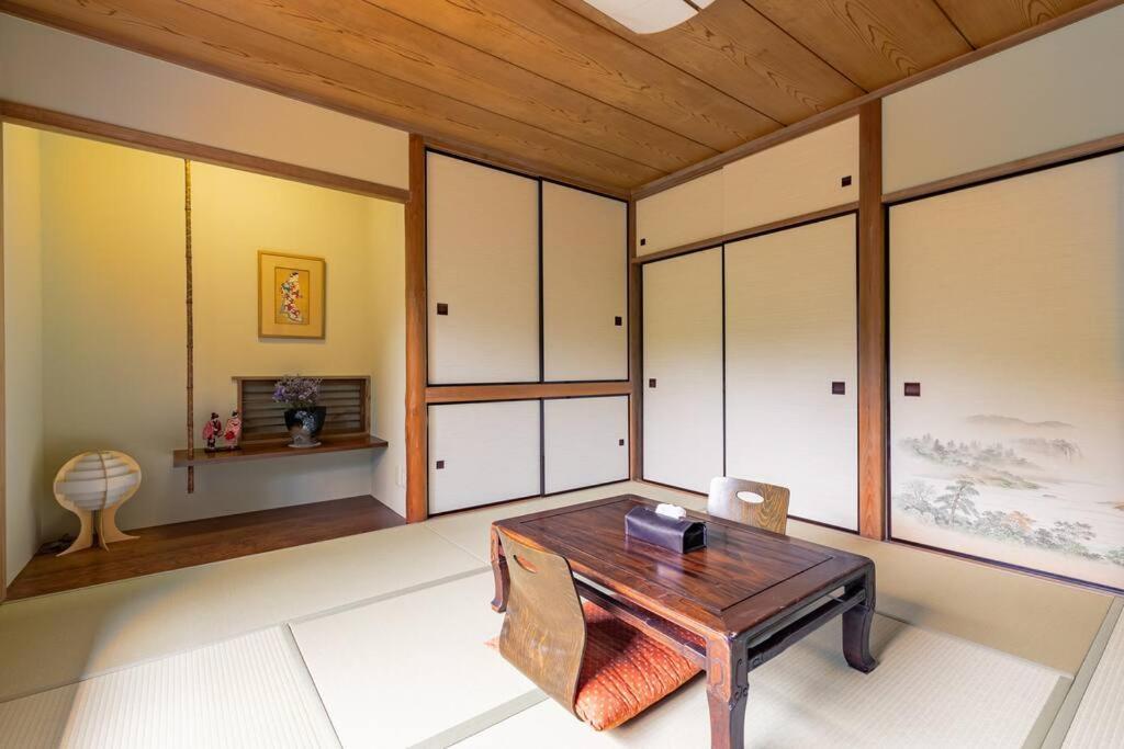 Вилла Ek House Hakone Josuiso 箱根如水荘 Экстерьер фото